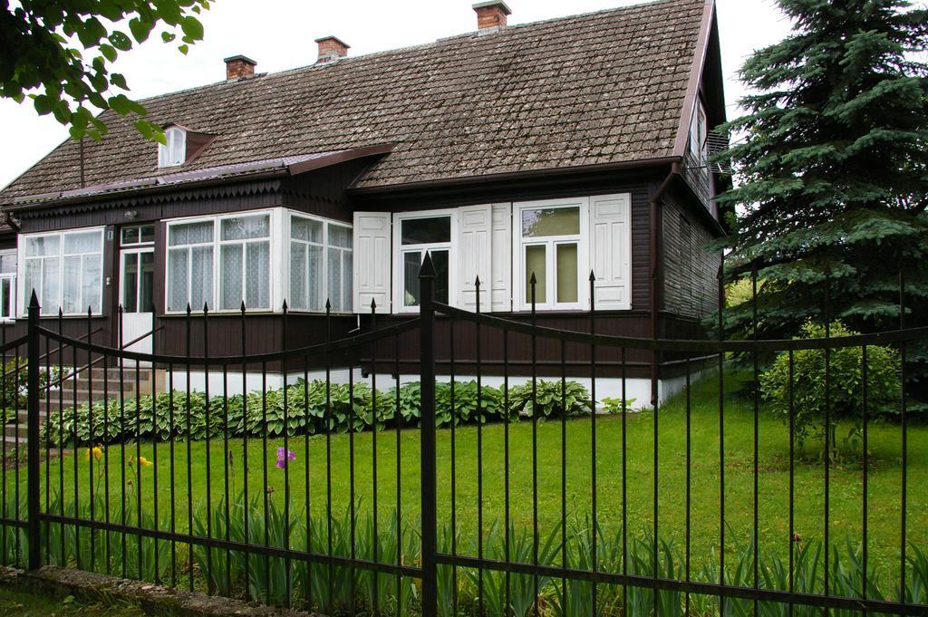 Pokoje Goscinne Nowy Swiat Supraśl Buitenkant foto